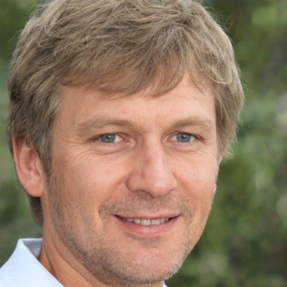 Dr. Marcus Weber, Finanzexperte